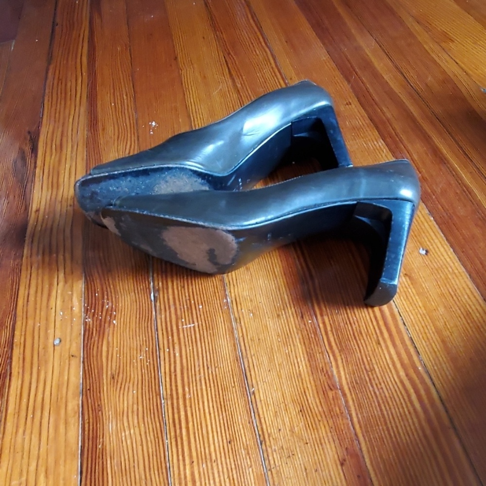 Banana Republic shoes - Picture 5 of 6